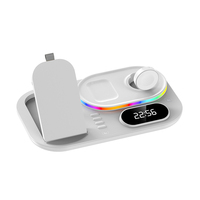 15W snel draadloos oplaadstation, 4-in-1 draadloze oplader met wekker en RGB-verlichting, draadloze oplaadstandaard voor iPhone en Galaxy