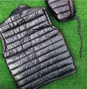 Chaqueta acolchada unisex de nuevo diseño con precio barato al por mayor con logotipo personalizado - Product Image 2