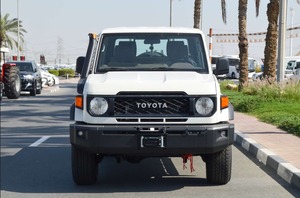 Toyota Land Cruiser 79 d'occasion de qualité supérieure, cabine simple, 2.8L diesel, 4x4, boîte manuelle, à vendre - Product Image 2