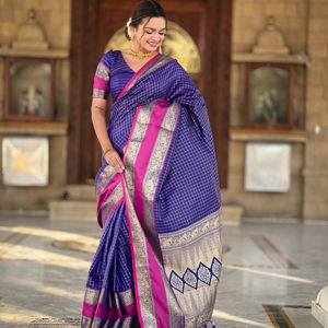 Hermoso Sari de seda con diseño de Zari Weaving Meenakari - Product Image 1