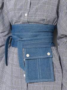 Corsé de mezclilla moderno Top Moda Grapa Casual Chic Moderno Slim-Fit Vintage Charm Lavado ligero Timeless Estructurado - Product Image 5