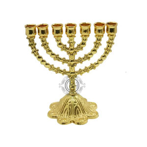 Portavelas de 7 brazos de nuevo diseño Menorah más vendido de calidad superior para candelabros de decoración. - Product Image 1