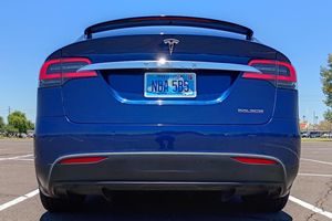 Excelente estado, Tesla Model X Performance Dual-Motor AWD usado del 2019 - Product Image 2