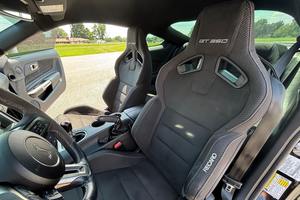 Ford Mustang Shelby GT-350 d'occasion propre, modèle 2018 - Product Image 4