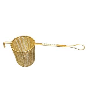 Passoire à thé en fil de laiton doré avec panier tissé à la main en métal à long manche pour filtre à thé en vrac plus raide - Product Image 1