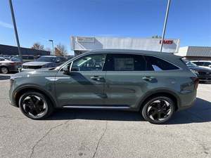 Vert 2025 Ki_a Sportage EX FWD utilisé avec les sièges en cuir Premium Package Système de navigation Bluetooth Toit ouvrant - Product Image 2