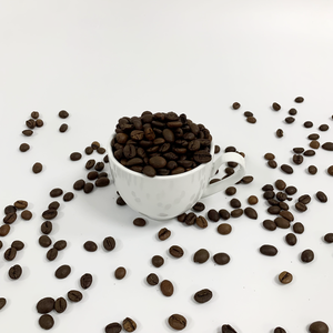 Premium Vietnam Toast Coffee 70 Arabica 30 Robusta Whole Beans 1kg Bolsa Ideal para distribuidores de La UE OEM Marca personalizada Ready - Product Image 3