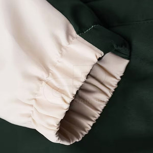 Survêtement rétro pour homme, durable, pour un usage décontracté et sportif, avec tissu respirant pour l'été et un confort longue durée - Product Image 4