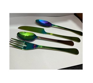 Cuchara recubierta de color dorado real de una sola pieza con asas de color chapado en oro extra premium a la mejor tarifa - Product Image 2