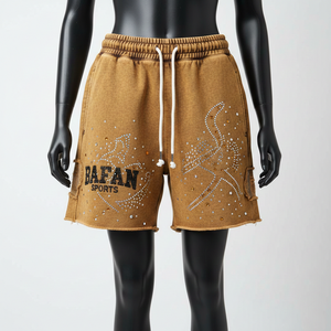 Shorts de Mujer en Felpa de Algodón y Poliéster con Lavado Ácido, 320 GSM, Color Marrón Camel Premium, Estilo Urbano, Logotipo con Transferencia Térmica de Pedrería - Product Image 1