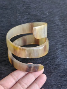 Brazaletes de Cuerno de Búfalo Natural, Joyería Artesanal de Cuerno de Búfalo - Product Image 6