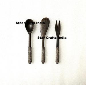 Couverts en acier inoxydable personnalisés avec poignée en osier multicolore service de vaisselle 5 pièces couverts tissés à la main poignée en rotin vaisselle - Product Image 6