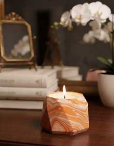 Vela Aromática de Cerámica con Diseño Único en Forma de Diamante, Vela de Lujo de Combustión Limpia para Decoración del Hogar y Regalos, Venta al por Mayor - Product Image 6