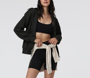 Sweat à capuche zippé pour femme Cozy Streetwear, look tendance, style moderne minimaliste, sweat à capuche zippé pour femme, style quotidien - Product Image 3