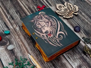 Lobo en relieve Vintage cuero encuadernado diario hilo hecho a mano costura encuadernación papel en blanco poesía hechizo cuaderno diario para hombres mujeres - Product Image 4