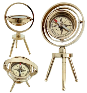 Brújula de mesa de latón brillante náutico, brújula de latón macizo Vintage, hermoso soporte de latón, brújula de mesa, artesanía Calvin - Product Image 5