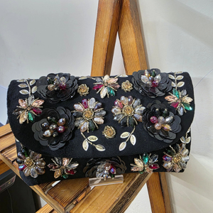 Bolso de Hombro de Noche Hecho a Mano con Solapa Bordada en Gamuza de Diseñador, con Decoración de Perlas para Mujer, Venta al por Mayor - Product Image 1
