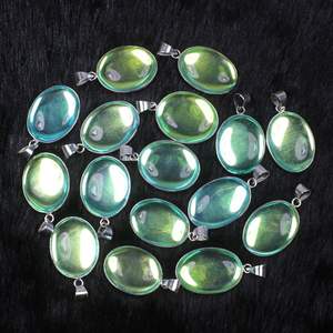 Hermoso colgante de piedras preciosas de ópalo doble, cabujón pulido a mano liso, ajuste de bisel, incrustaciones, joyería al por mayor - Product Image 1