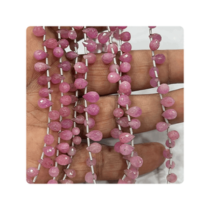 Vente en gros de perles briolettes à facettes en forme de larme de saphir rose naturel de qualité supérieure de 8 pouces de taille de brin de 4 à 6mm pierre de fabrication de bijoux en pierres précieuses - Product Image 5