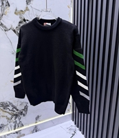 Pull tricoté à col rond pour homme, manches longues, contraste blanc et noir, motif lettres tendance, style décontracté streetwear, vente en gros