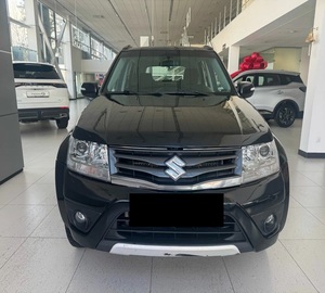 Grand Vitara II Restyling 2012, faible kilométrage, moteur silencieux, transmission automatique, toit ouvrant panoramique, phares à LED - Product Image 1