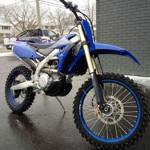 Motocicleta Todoterreno de Alto Rendimiento de 250cc, YZ250F, para Adultos - Product Image 1