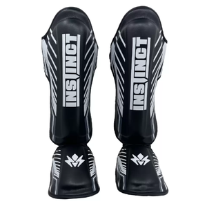 Protector de Espinilla y Pie de Piel Sintética Panther Personalizado al por Mayor para Kick Boxing, Muay Thai, Entrenamiento de MMA, Ofrece Protección - Product Image 1