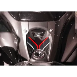 Kit Adesivo Protettivo in Resina 3D per Z900 per Moto Kawasaki in Carbonio - Product Image 5