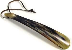 ที่โกยรองเท้าทำจากเขาควายและควายบก งานฝีมือ ลายสัตว์ตามหลักศาสนา ขัดเงา สีธรรมชาติ ราคาถูก - Product Image 5