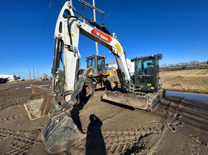 État neuf ! Offre d'enchères pour les excavatrices sur chenilles E88 2023 - Product Image 4