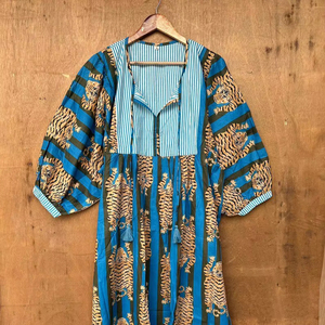 ชุดมินิเดรสผ้าฝ้ายพิมพ์ลายบล็อกสำหรับผู้หญิงชุดเดรสคอลึกพร้อมเชือกผูกโบฮีเมียนสำหรับงานแต่งงานสไตล์โบฮีเมียนโบฮีเมียนฮิปปี้โบฮีเมียนฤดูร้อน - Product Image 1