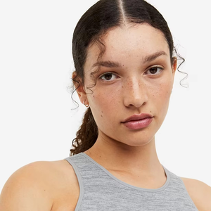 Sujetador Deportivo para Mujer con Logotipo Personalizado, Sin Costuras, con Relleno, para Yoga, Gimnasio, Fitness, Fabricante de Ropa Deportiva, Suministro al por Mayor - Product Image 3