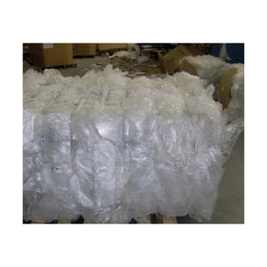 Nettoyer les déchets de film LDPE de haute qualité Calandrage blanc antistatique à haut débit de qualité creuse pour la production et la réutilisation de granulés - Product Image 3