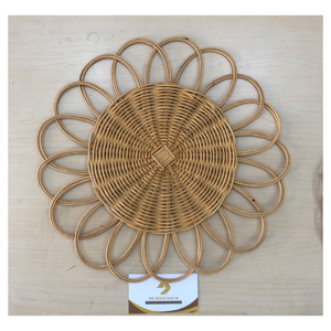 Natural <b>Rattan</b> <b>Placemat</b> With Round Woven Design, Handmade By Artisans, Eco Friendly Dining Table Decoration - Product Image 5