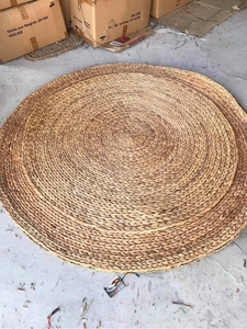 แผ่นรองน้ำผักตบชวาแบบชนบททำด้วยมือที่ทนทานและเป็นมิตรกับสิ่งแวดล้อมเหมาะสำหรับการตกแต่งภายในห้องรับประทานอาหารและใช้ตามฤดูกาล - Product Image 2