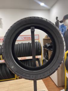 K233 110/70-13 130/70-13 140/60-13 Sport <b>Scooter</b> Tire Tubeless High Grip From KUMATIRE VIETNAM - Product Image 2