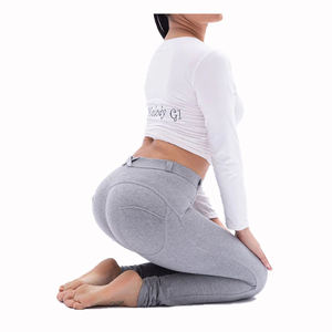 Custom Made Lightweight Knitted <b>Women</b> <b>Leggings</b> Breathable Mid Waist Streetwear Design for Solid Colors <b>with</b> <b>Pockets</b> - Product Image 4