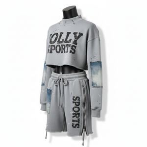 Ensemble court pour femme en coton et polyester molletonné gris avec empiècements et logo imprimé vieilli – Haut court et short 100 % coton - Product Image 4