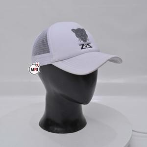 Gorras de béisbol con marco A de 5 paneles ajustables personalizadas con logotipo bordado, gorra de camionero de malla de tela, gorra de camionero de 5 paneles Anima para hombre - Product Image 1