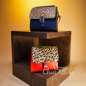 กระเป๋าสะพายหนังแท้สำหรับผู้หญิงทรงสั้นหนังรีไซเคิลกระเป๋าถือหนังขนสัตว์พิมพ์ลายสัตว์มีหลายสี - Product Image 1