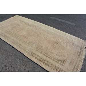 Alfombra turca Vintage Beige de 5x10,2 pies, alfombra rectangular de área grande hecha a mano, lana abstracta, seda de bambú para habitación de pasillo - Product Image 4