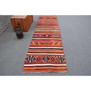 Alfombra Turca Vintage de 2.9x10.1 pies, Alfombra Roja con Diseño de Patchwork - Product Image 1