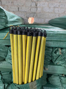 Eco-friendly Vietnam-made Eucalyptus Wood <b>Broom</b> <b>Handle</b> with PVC Head and Flagged Rubber Bristles - Product Image 4