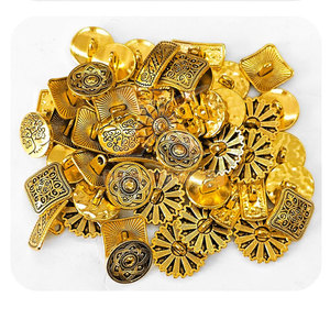 Botones de Hierro para Uniformes Ceremoniales Hechos a Medida, Venta Directa de Fábrica - Product Image 6