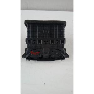 ช่องระบายอากาศด้านหลัง KIA CEED Sportwagon Series (CD) (18>) รุ่น 97040-J7000 D4FE - Product Image 6