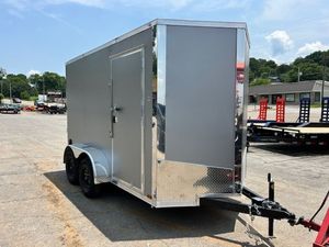 Nouvelle remorque utilitaire fermée 6x12 2000-3000 kg, robuste, à double essieu, pour le transport sécurisé d'équipements et d'outils - Product Image 5