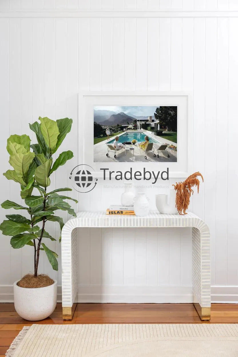 Available in different Colors