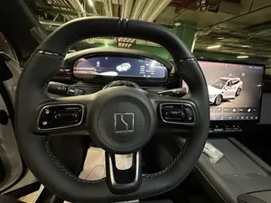 Vehículo eléctrico 2024 de 7 x 100 kWh, bajo kilometraje y precio asequible, en stock, listo para envío. - Product Image 5