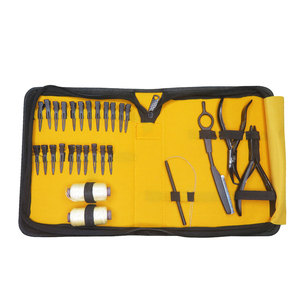 Pince en métal personnalisée au meilleur prix kit d'outils d'extension de cheveux avec petits clips peigne de rasoir 2 petits fils pour une utilisation en salon - Product Image 2