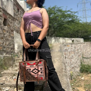 Nouvel arrivage Sac fourre-tout à franges en cuir sculpté usiné à la main de haute qualité Sacs en cuir multi-usages pour femmes - Product Image 2